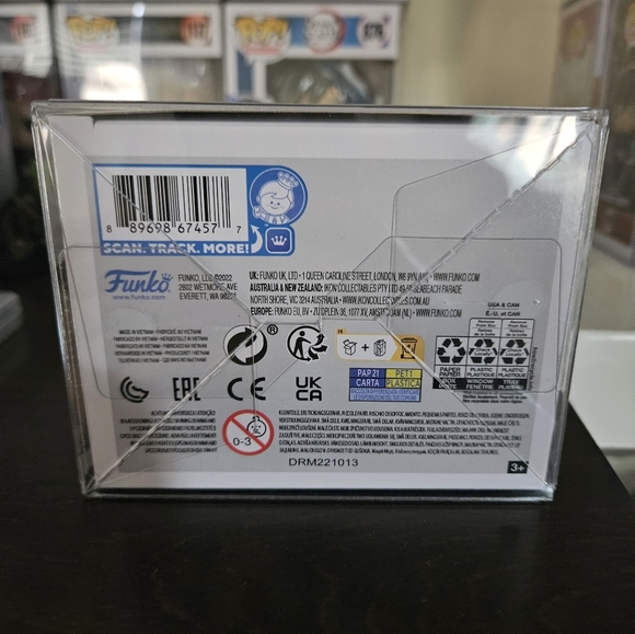 Wednesday Addams funko pop - Picture 5 of 5